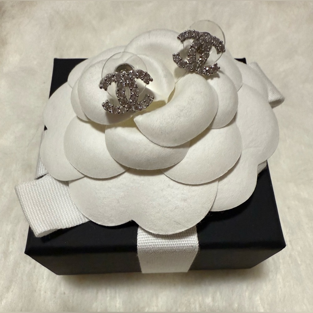 Monogram Stud Earrings in Silver-tone Luxury Fashion Jewerly